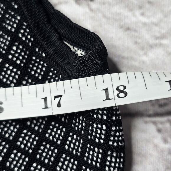 BCBG MaxAzria Jaylenne Peplum Top Round Neck Sleeveless Geometric Print Size L - Picture 9 of 13